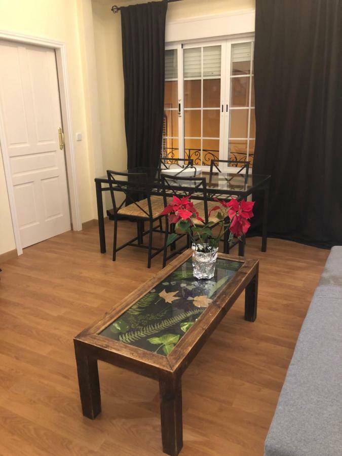 Apartamento C Buen Viaje 5 เซบีญา ภายนอก รูปภาพ